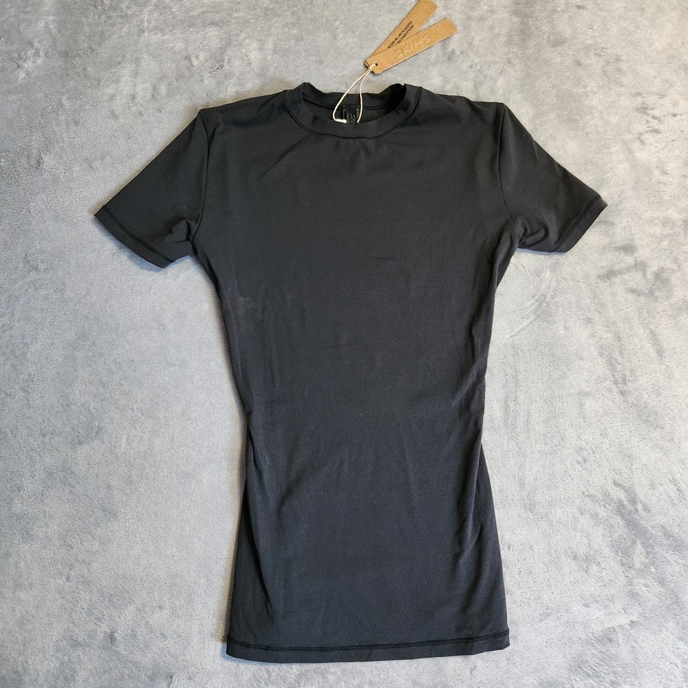 SKIMS Fits Everybody Short Sleeve T-Shirt Onyx XXS Crew Neck New TP-TSH-9048